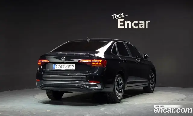 Volkswagen Jetta 2024 1.5 автомат (гидро), миниатюра 2