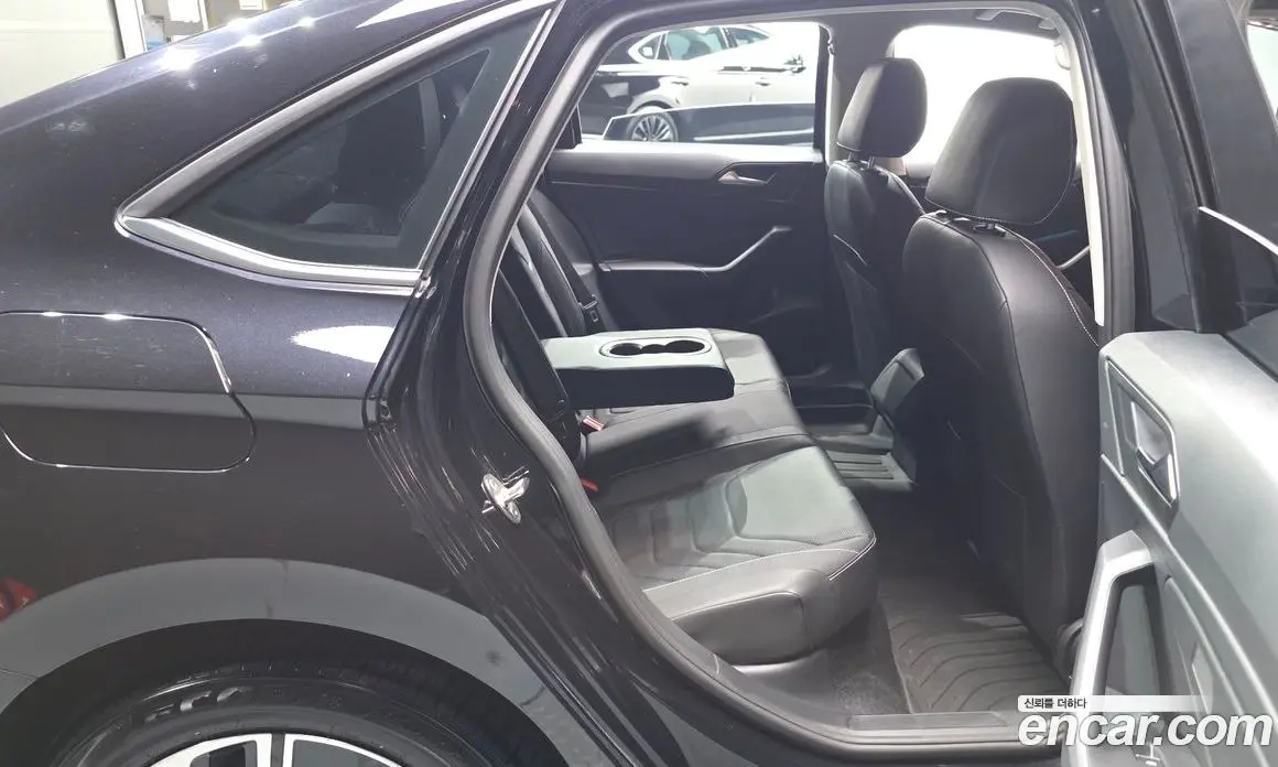 Volkswagen Jetta 2024 1.5 автомат (гидро), фото 12