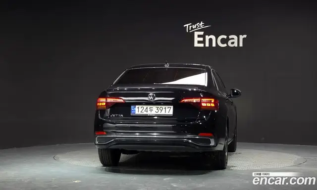 Volkswagen Jetta 2024 1.5 автомат (гидро), миниатюра 4