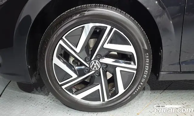 Volkswagen Jetta 2024 1.5 автомат (гидро), миниатюра 5