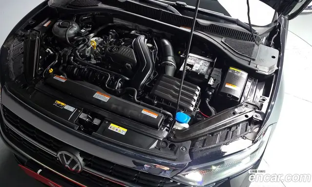 Volkswagen Jetta 2024 1.5 автомат (гидро), миниатюра 6