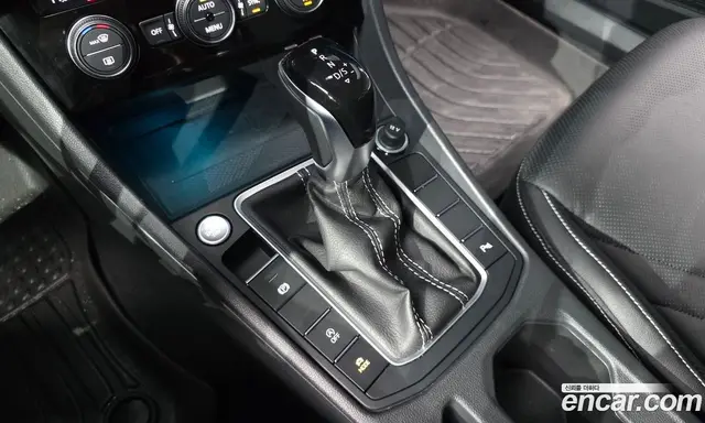 Volkswagen Jetta 2024 1.5 автомат (гидро), миниатюра 9