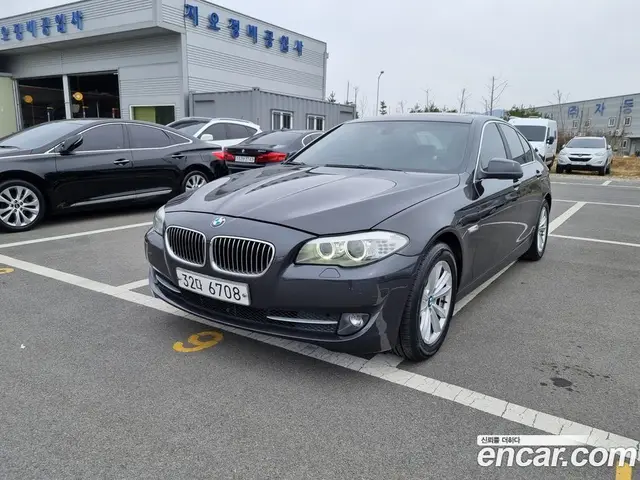 BMW 5 серия 2011 2.0 автомат (гидро), миниатюра 5