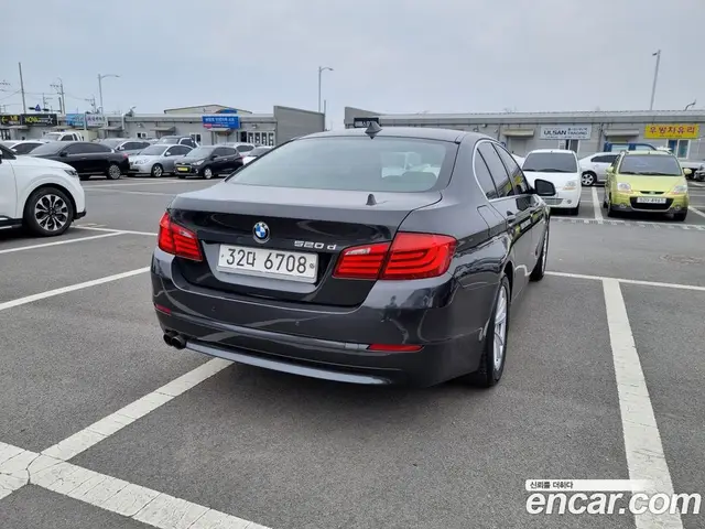 BMW 5 серия 2011 2.0 автомат (гидро), миниатюра 7
