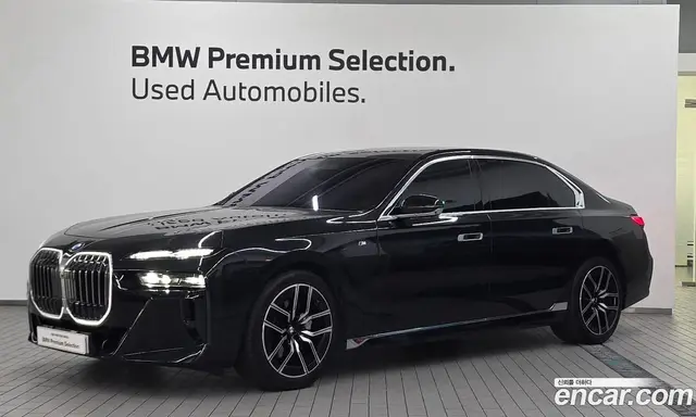 BMW 7 серия, 2023, 90 910 км