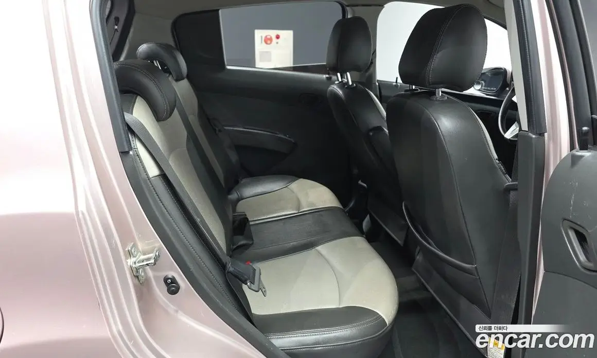 Chevrolet Matiz 2010 1.0 автомат (гидро), фото 12