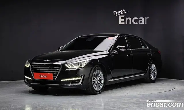 Genesis EQ900, 2016, 256 617 км