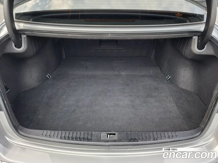 Hyundai Genesis 2011 3.3 автомат (гидро), фото 11 Hyundai Genesis 2011 3.3 автомат (гидро), фото 11