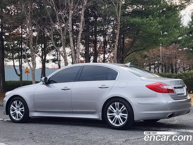 Hyundai Genesis 2011 3.3 автомат (гидро), миниатюра 9 Hyundai Genesis 2011 3.3 автомат (гидро), миниатюра 9