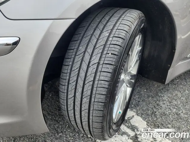 Hyundai Genesis 2011 3.3 автомат (гидро), миниатюра 10 Hyundai Genesis 2011 3.3 автомат (гидро), миниатюра 10