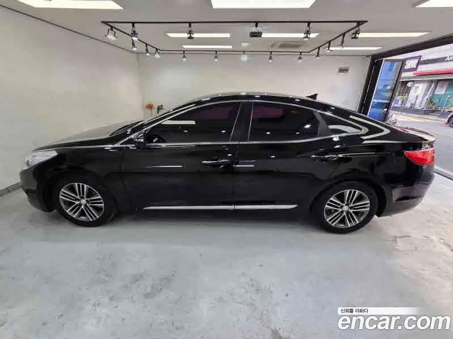 Hyundai Grandeur 2013 2.4 автомат (гидро), фото 5