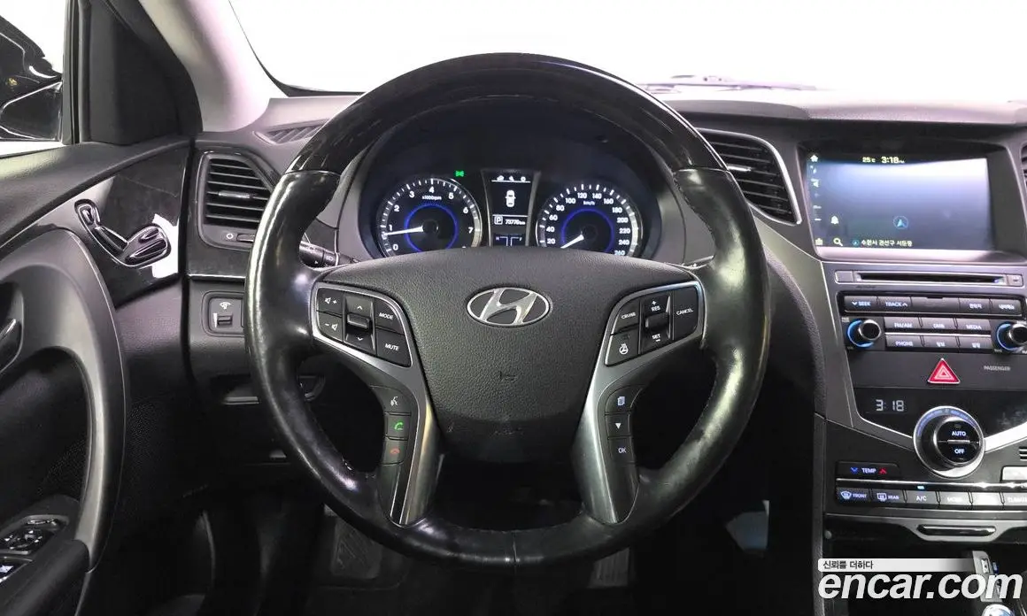 Hyundai Grandeur 2016 2.4 автомат (гидро), фото 19 Hyundai Grandeur 2016 2.4 автомат (гидро), фото 19