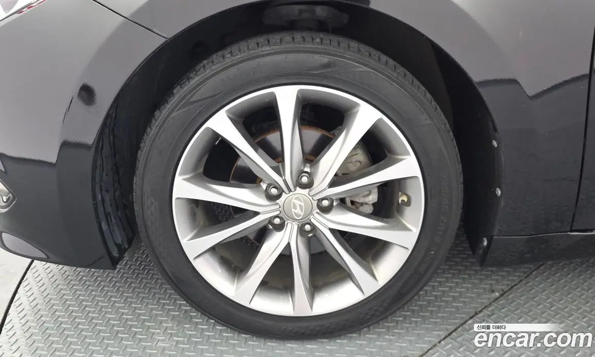 Hyundai Grandeur 2016 2.4 автомат (гидро), фото 5 Hyundai Grandeur 2016 2.4 автомат (гидро), фото 5