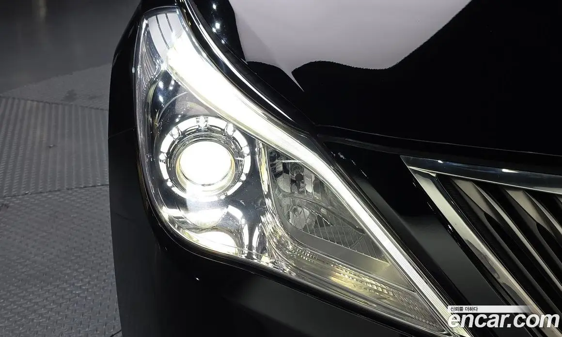 Hyundai Grandeur 2016 2.4 автомат (гидро), фото 8 Hyundai Grandeur 2016 2.4 автомат (гидро), фото 8