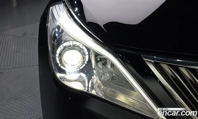 Hyundai Grandeur 2016 2.4 автомат (гидро), миниатюра 8 Hyundai Grandeur 2016 2.4 автомат (гидро), миниатюра 8