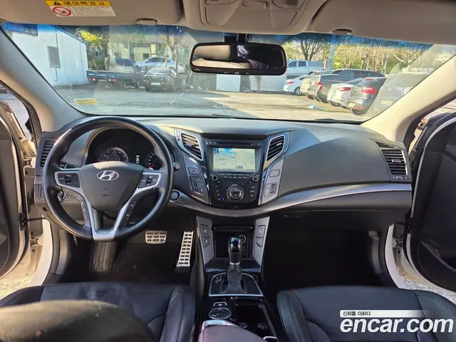 Hyundai i40 2013 2.0 автомат (гидро), миниатюра 8