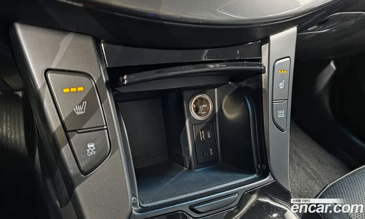 Hyundai i40 2016 1.7 автомат (гидро), фото 17 Hyundai i40 2016 1.7 автомат (гидро), фото 17