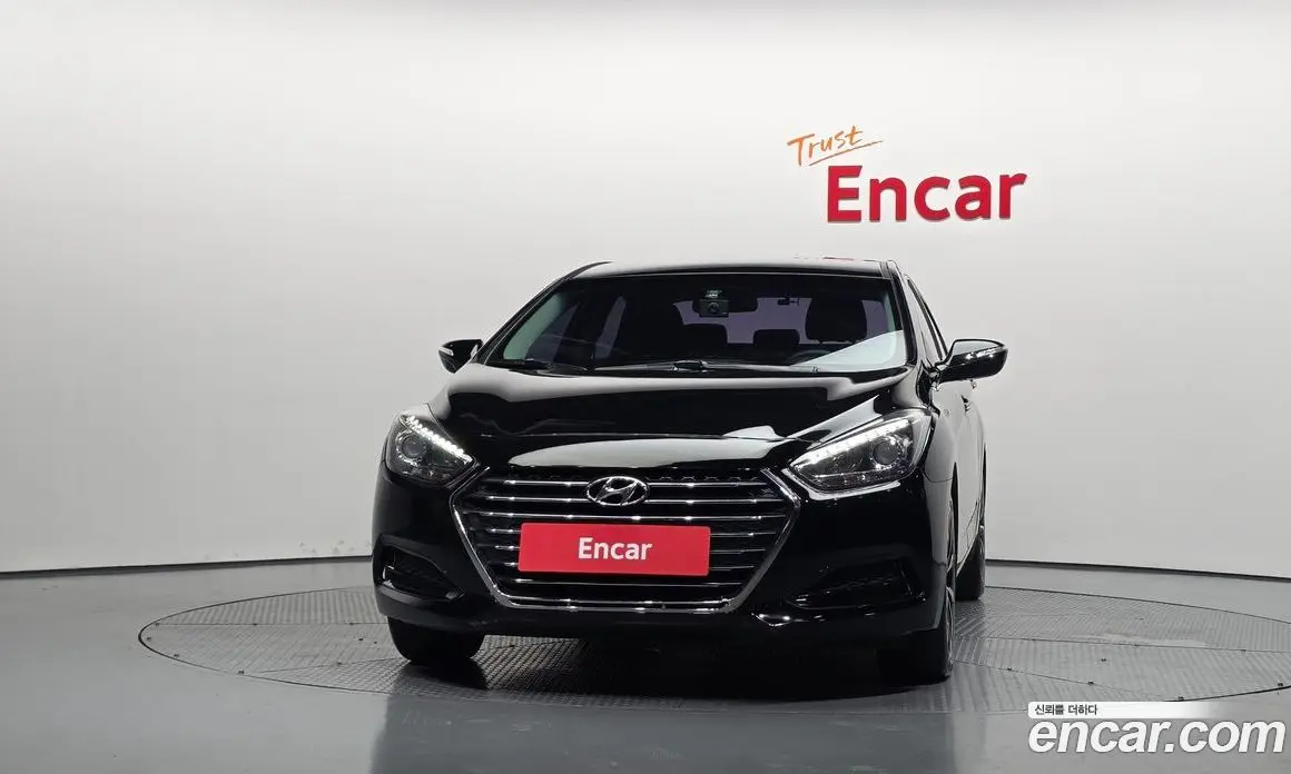 Hyundai i40 2016 1.7 автомат (гидро), фото 3 Hyundai i40 2016 1.7 автомат (гидро), фото 3