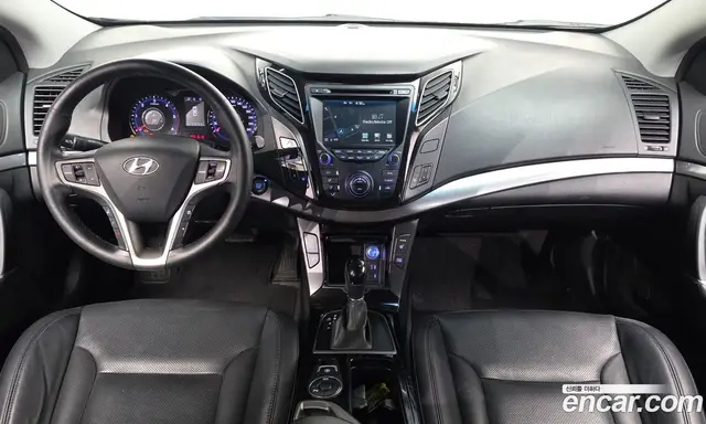 Hyundai i40 2016 1.7 автомат (гидро), миниатюра 7 Hyundai i40 2016 1.7 автомат (гидро), миниатюра 7