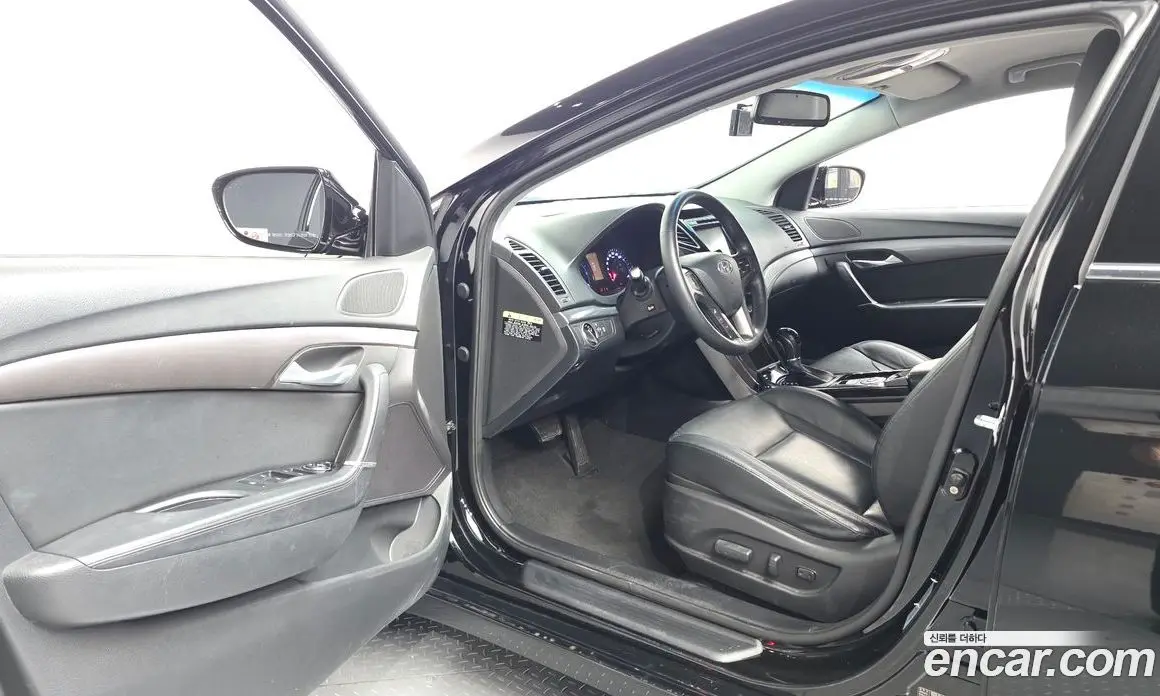 Hyundai i40 2016 1.7 автомат (гидро), фото 10 Hyundai i40 2016 1.7 автомат (гидро), фото 10