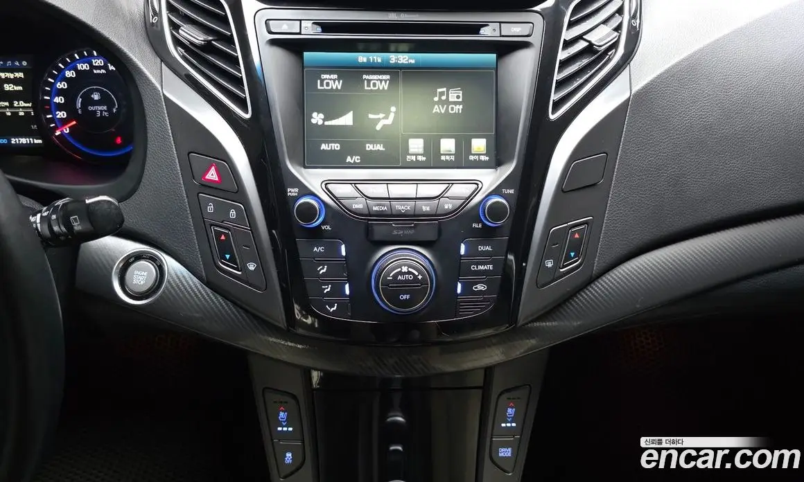Hyundai i40 2016 1.7 автомат (гидро), фото 15