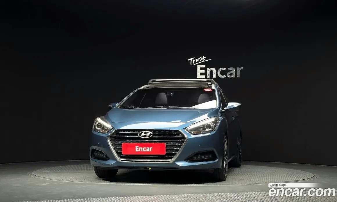 Hyundai i40 2016 1.7 автомат (гидро), фото 3