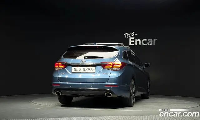 Hyundai i40 2016 1.7 автомат (гидро), миниатюра 4