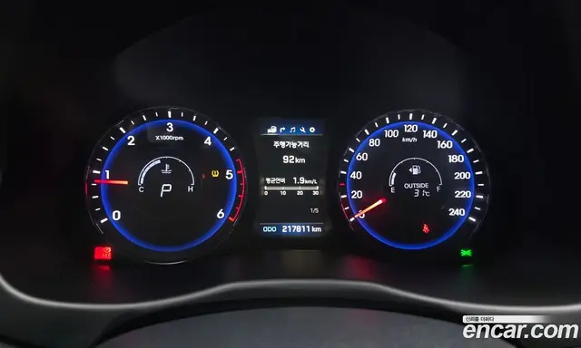 Hyundai i40 2016 1.7 автомат (гидро), миниатюра 8