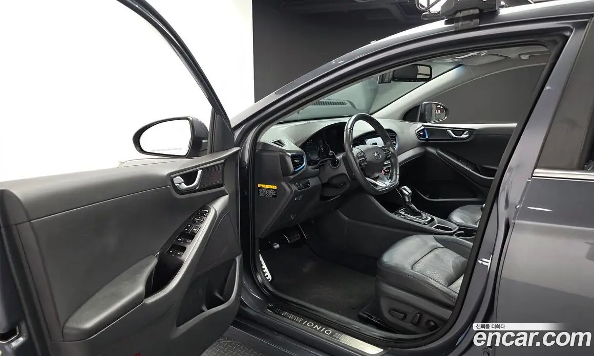 Hyundai Ioniq 2016 1.6 автомат (гидро), фото 10