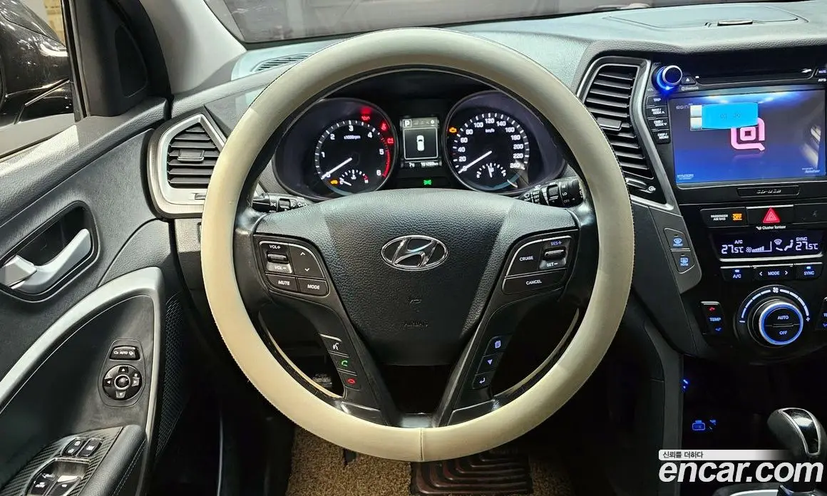 Hyundai Santa Fe 2015 2.0 автомат (гидро), фото 13