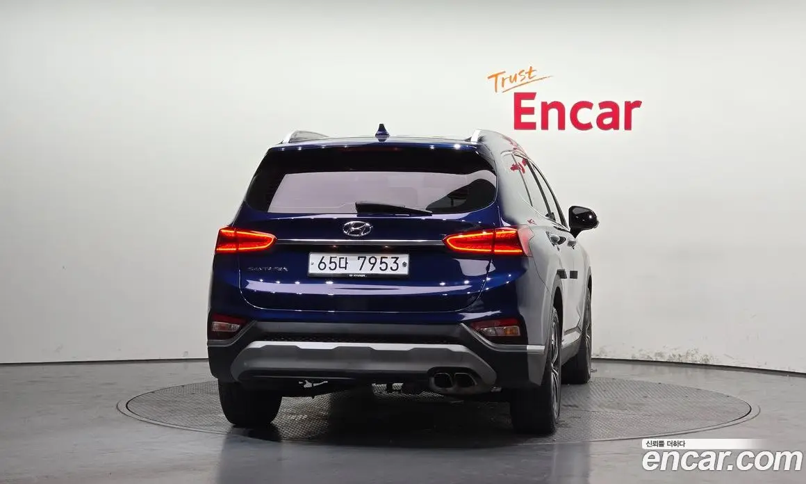 Hyundai Santa Fe 2019 2.0 автомат (гидро), фото 4