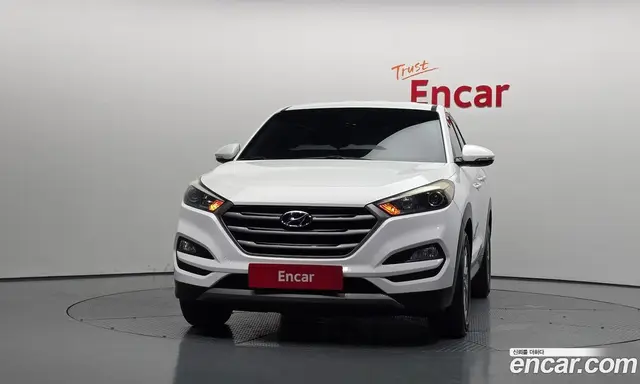 Hyundai Tucson 2015 2.0 автомат (гидро), миниатюра 3