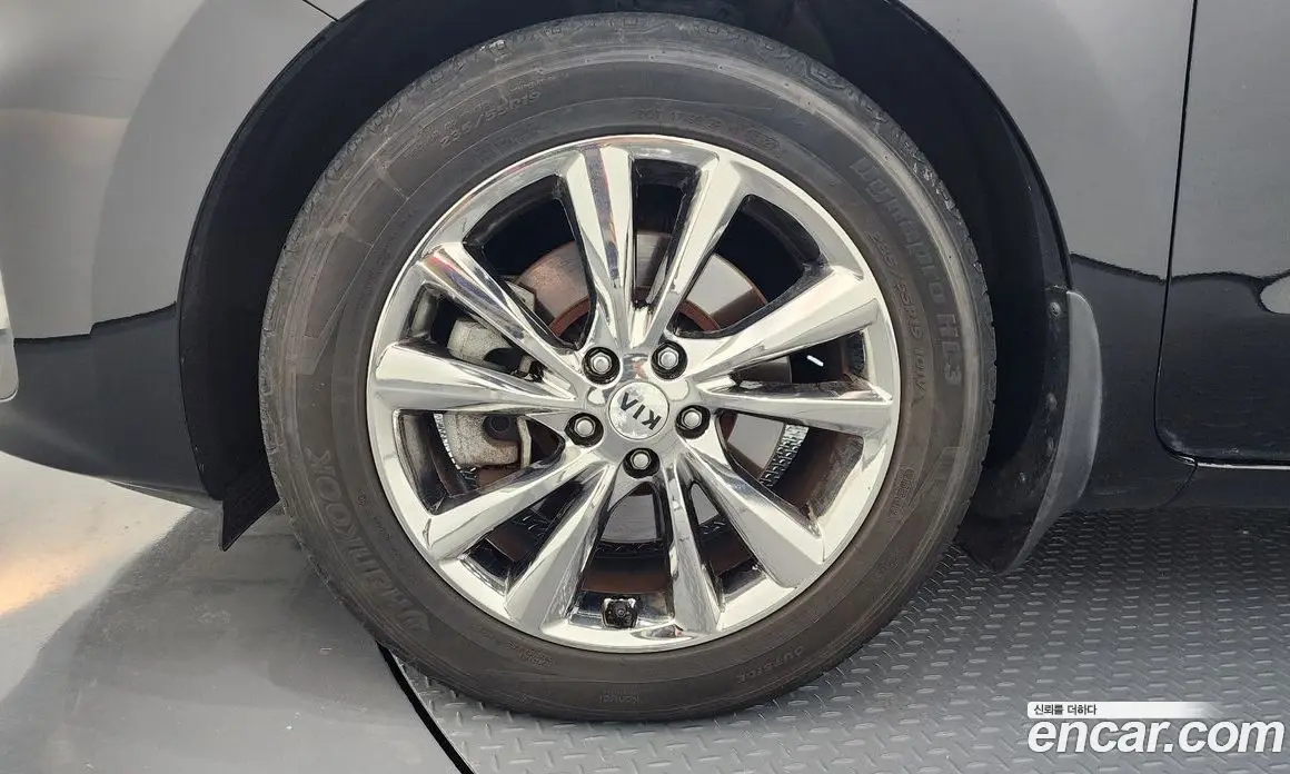 Kia Carnival 2020 2.2 автомат (гидро), фото 5