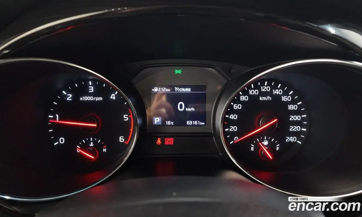 Kia Carnival 2020 2.2 автомат (гидро), фото 8