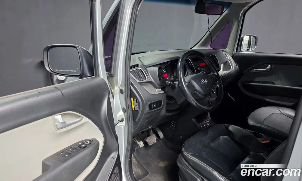 Kia Ray 2012 1.0 автомат (гидро), фото 13
