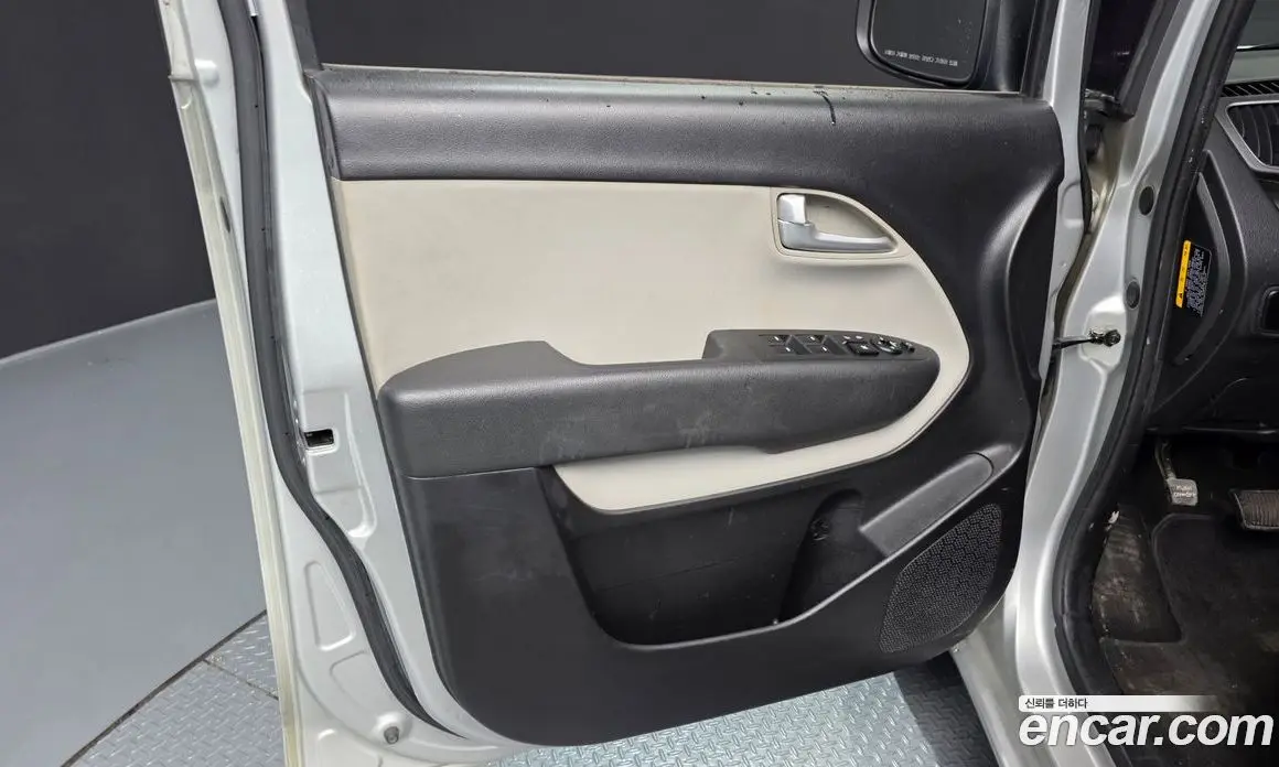 Kia Ray 2012 1.0 автомат (гидро), фото 14