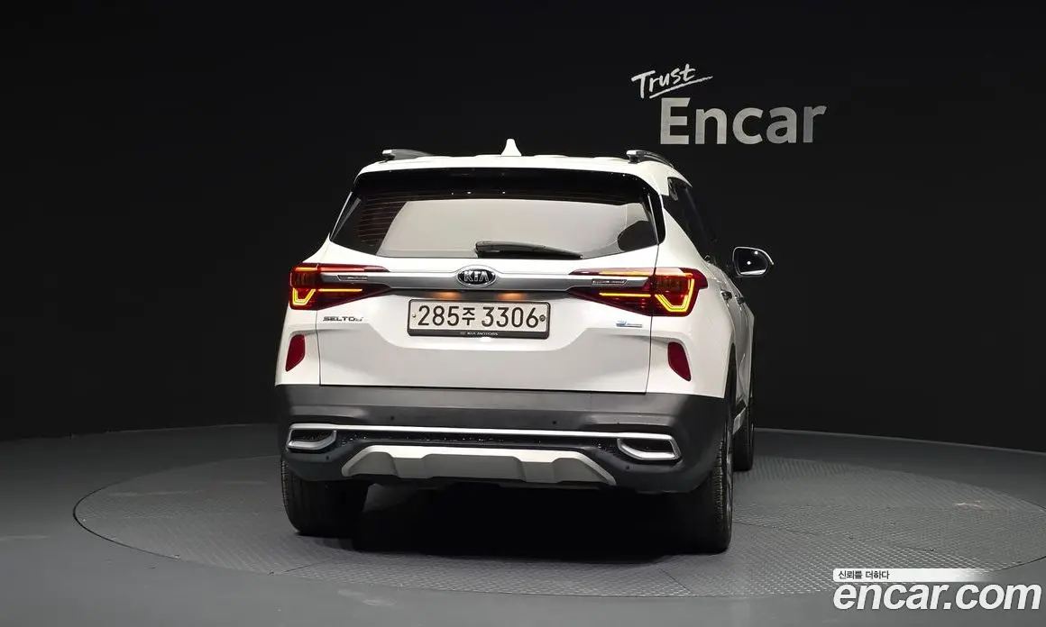 Kia Seltos 2020 1.6 автомат (гидро), фото 4