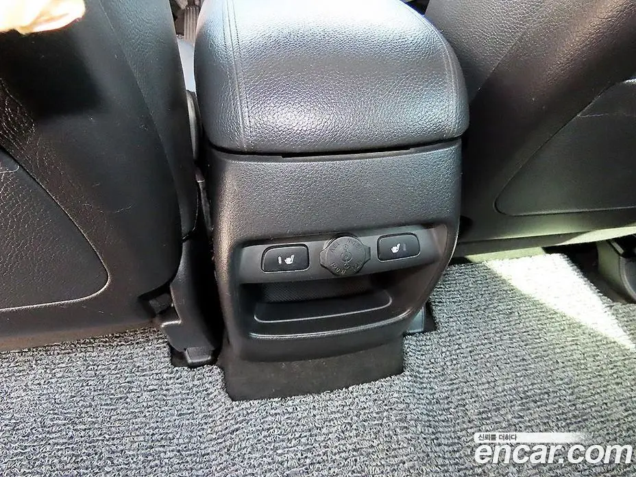 Kia Sorento 2012 2.0 автомат (гидро), фото 17 Kia Sorento 2012 2.0 автомат (гидро), фото 17