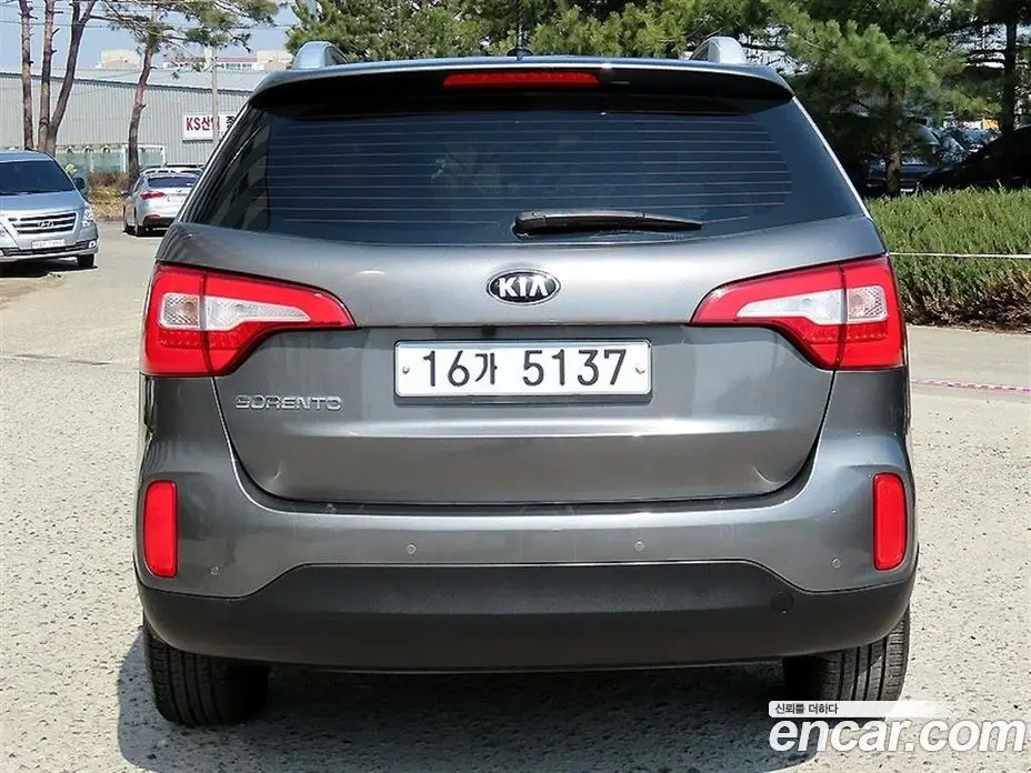 Kia Sorento 2012 2.0 автомат (гидро), фото 4 Kia Sorento 2012 2.0 автомат (гидро), фото 4