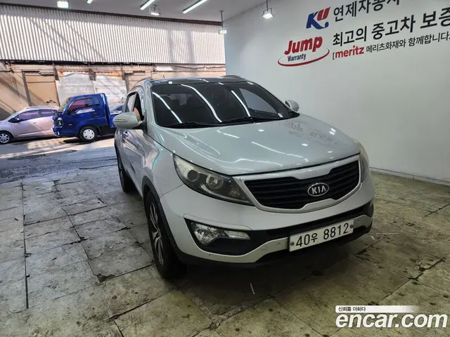 Kia Sportage 2011 2.0 автомат (гидро), миниатюра 3 Kia Sportage 2011 2.0 автомат (гидро), миниатюра 3