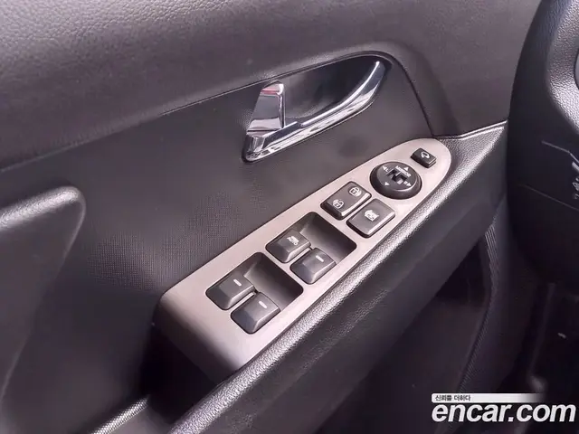 Kia Sportage 2014 2.0 автомат (гидро), миниатюра 12