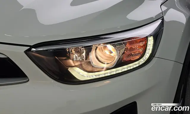 Kia Stonic 2018 1.6 автомат (гидро), миниатюра 8