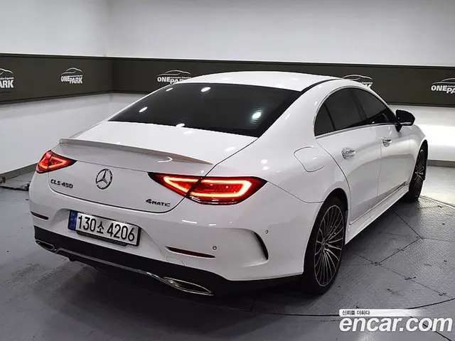Mercedes-Benz CLS-Class 2022 3.0 автомат (гидро), миниатюра 3
