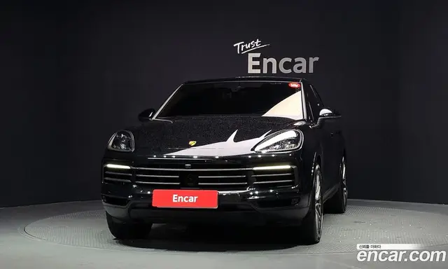 Porsche Cayenne 2023 3.0 автомат (гидро), миниатюра 3