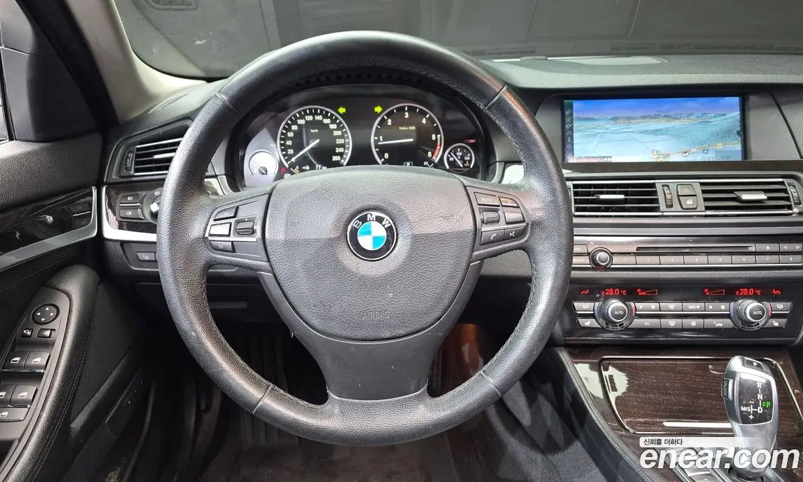 BMW 5 серия 2012 2.0 автомат (гидро), фото 14