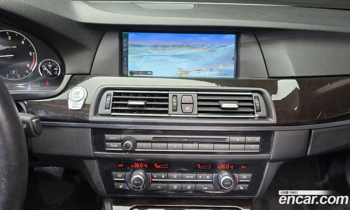 BMW 5 серия 2012 2.0 автомат (гидро), фото 15