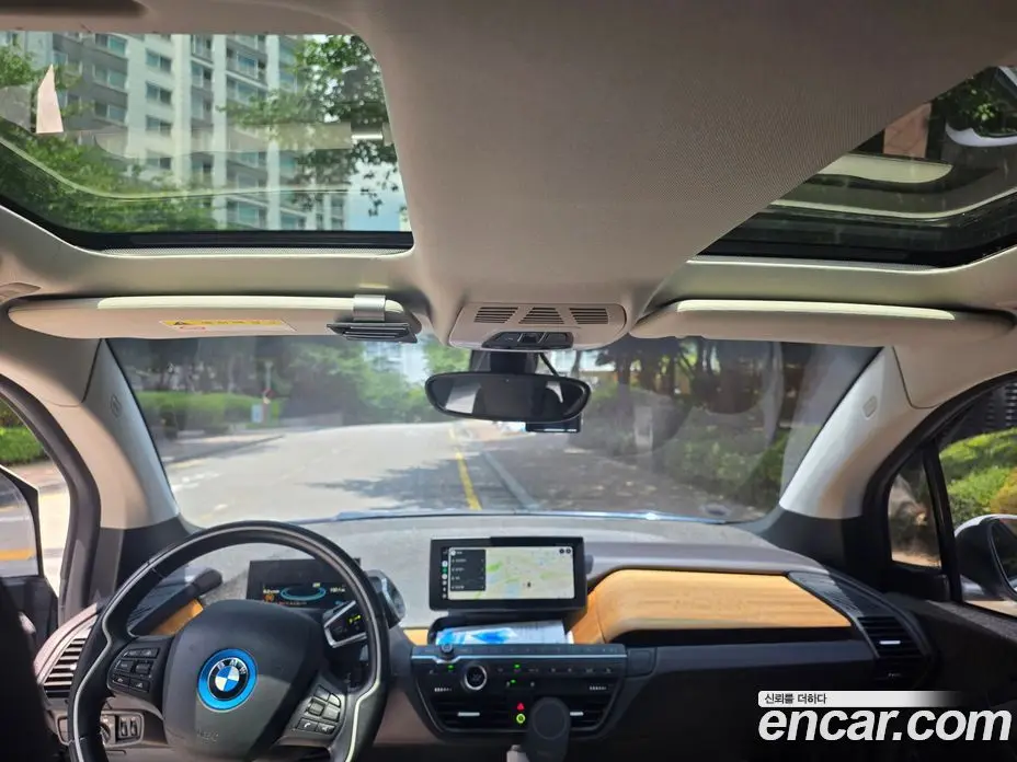 BMW i3 2015 автомат (гидро), фото 7