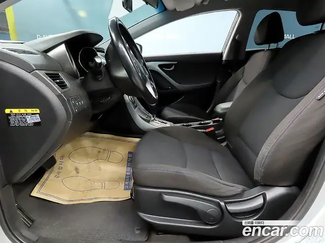 Hyundai Avante 2012 1.6 автомат (гидро), миниатюра 6 Hyundai Avante 2012 1.6 автомат (гидро), миниатюра 6