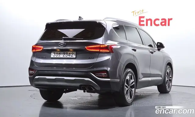 Hyundai Santa Fe 2018 2.0 автомат (гидро), миниатюра 2