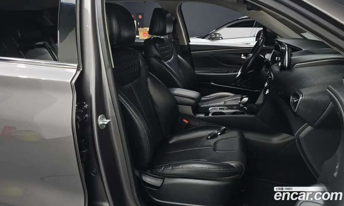 Hyundai Santa Fe 2018 2.0 автомат (гидро), фото 16
